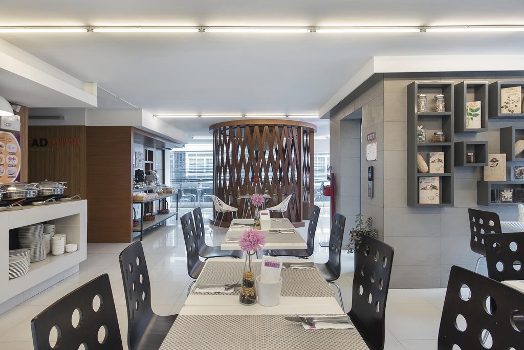 Nimman Mai Design Hotel Chiang Mai Exteriör bild